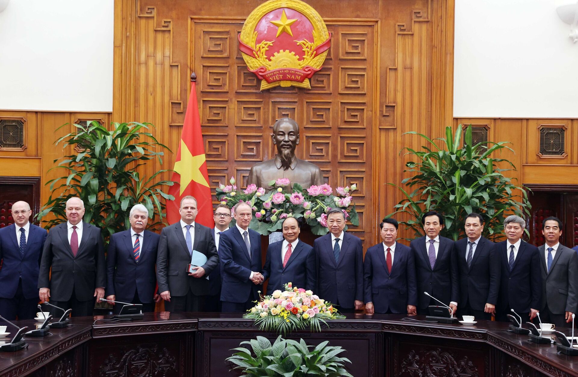 Thủ tướng: Quan hệ hợp tác an ninh, quốc phòng Việt - Nga là trụ cột - Sputnik Việt Nam, 1920, 17.03.2021