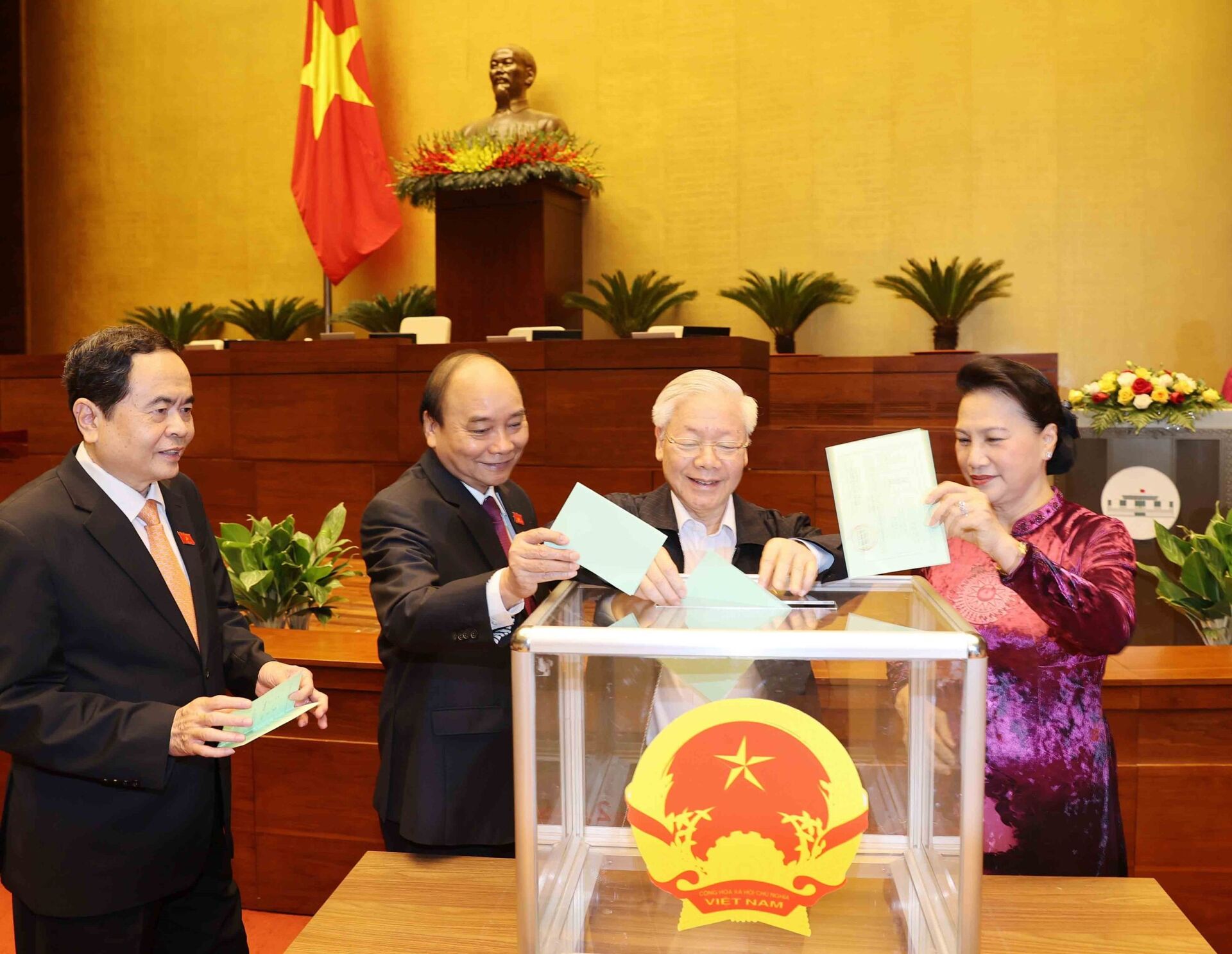 Chủ tịch Quốc hội Vương Đình Huệ tuyên thệ nhậm chức - Sputnik Việt Nam, 1920, 31.03.2021