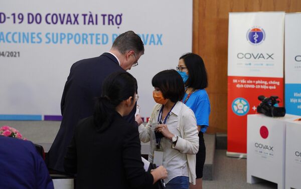 Lễ tiếp nhận vaccine do COVAX tài trợ - Sputnik Việt Nam