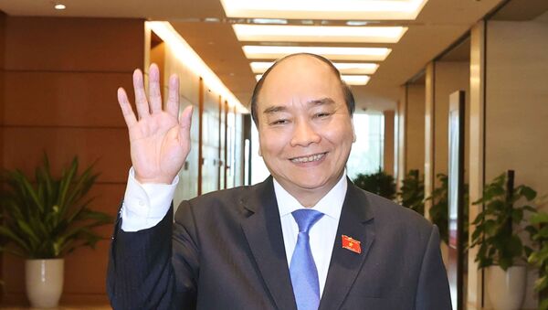 Thủ tướng Chính phủ Nguyễn Xuân Phúc tại Nhà Quốc hội chiều 1/4. - Sputnik Việt Nam