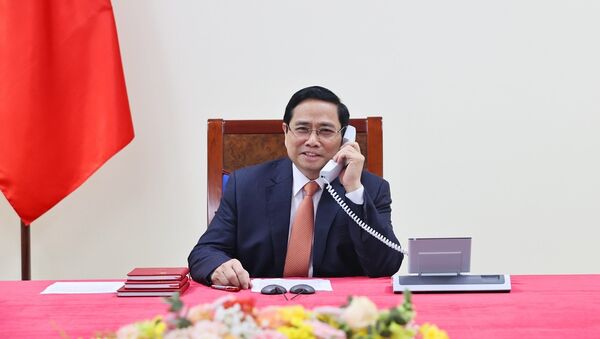 Thủ tướng Phạm Minh Chính điện đàm với Thủ tướng Singapore Lý Hiển Long - Sputnik Việt Nam