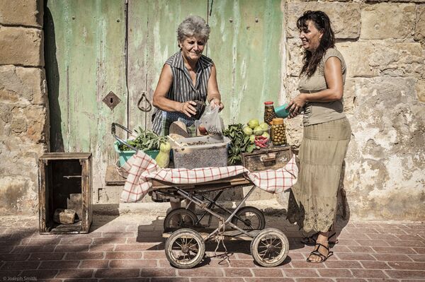 “Người bán hàng rong trên phố” của nhiếp ảnh gia Malta Joseph P Smith, chiến thắng hạng mục Winterbotham Darby Food for Sale, cuộc thi Pink Lady® Food Photographer of the 2021 - Sputnik Việt Nam