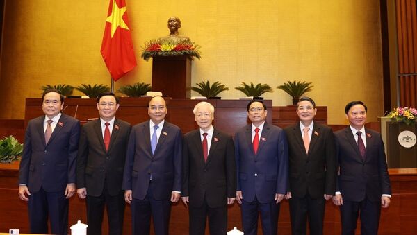 Các đồng chí lãnh đạo Đảng, Nhà nước tại phiên họp. - Sputnik Việt Nam