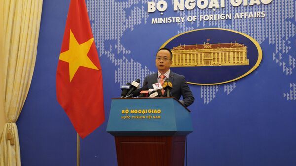 Việt Nam kiên quyết phản đối Trung Quốc đưa người trái phép lên thực thể ở Biển Đông
