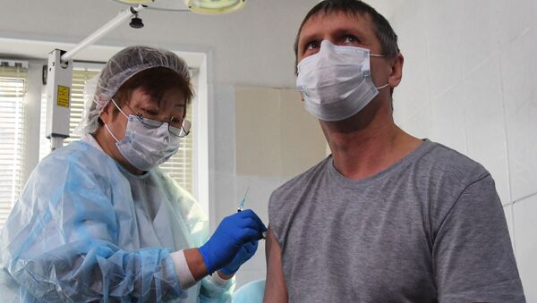Tiêm chủng vaccine ngừa coronavirus ở Nga - Sputnik Việt Nam