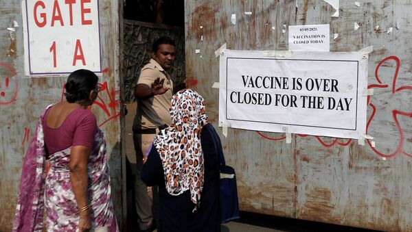 Trung tâm chủng ngừa COVID ở Mumbai, Ấn Độ đóng cửa vì thiếu vắc xin. - Sputnik Việt Nam