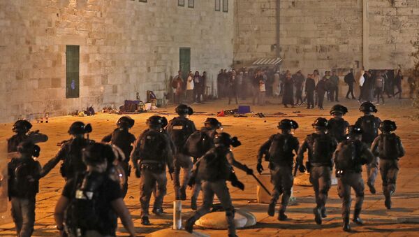 Сuộc đụng độ giữa cảnh sát Israel và người Palestine ở Đông Jerusalem - Sputnik Việt Nam