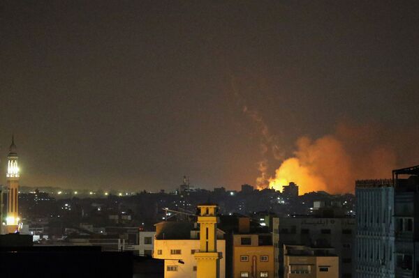 Lực lượng Phòng vệ Israel tấn công Dải Gaza  - Sputnik Việt Nam