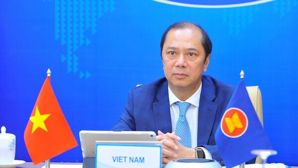 Thứ trưởng Bộ Ngoại giao Nguyễn Quốc Dũng dự Tham vấn Quan chức cấp cao ASEAN - Trung Quốc lần thứ 27 - Sputnik Việt Nam