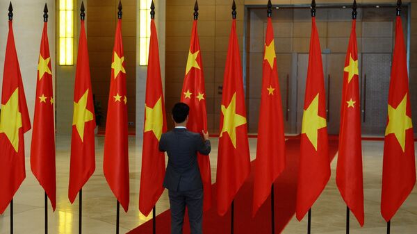 Lá cờ Việt Nam và Trung Quốc tại Quốc Hội Việt Nam - Sputnik Việt Nam