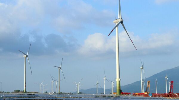 Trang trại điện gió Trung Nam được khánh thành tại huyện Thuận Bắc. - Sputnik Việt Nam