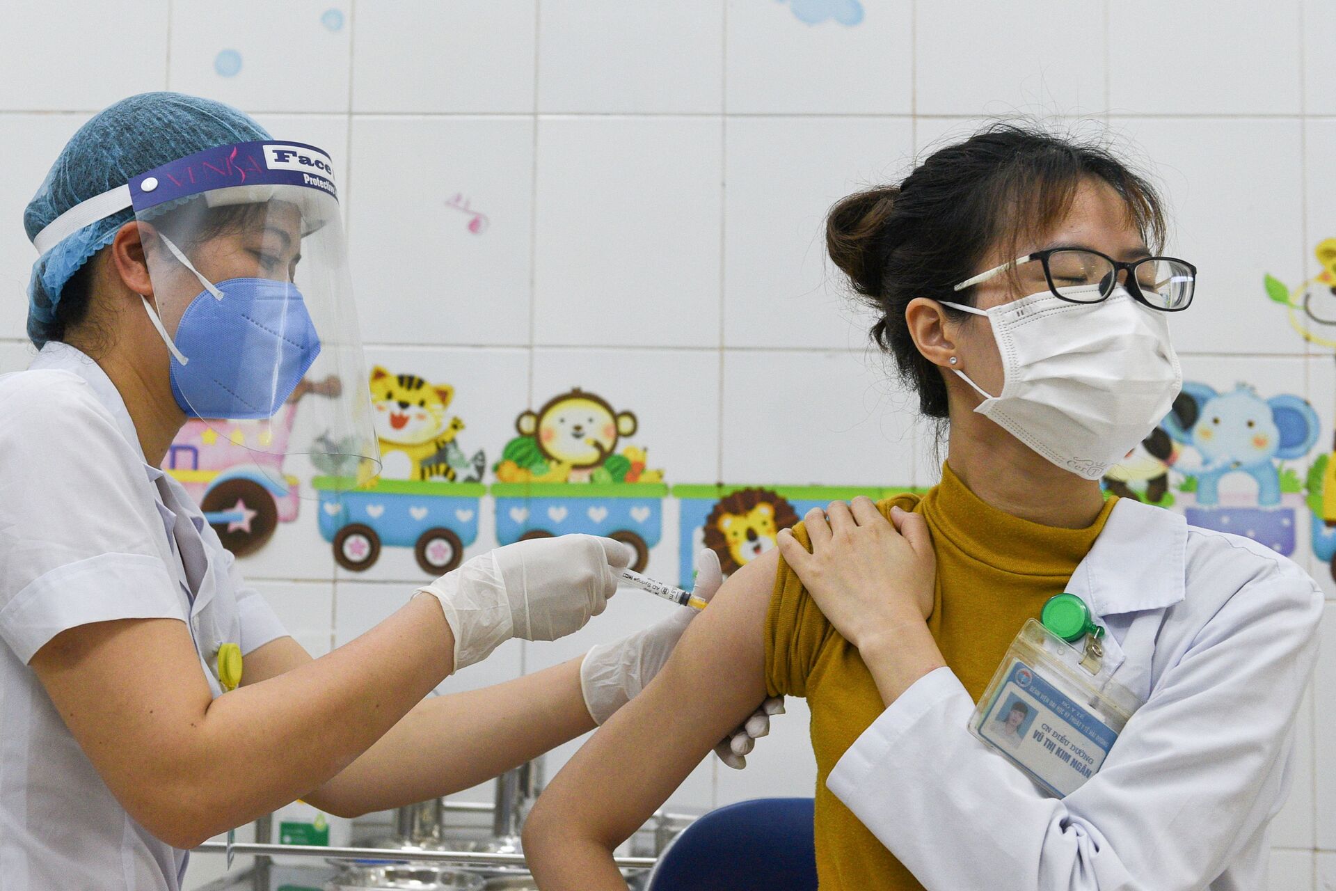 Việt Nam không muốn có vắc xin của Trung Quốc, nhưng có thể chống cự trong bao lâu? - Sputnik Việt Nam, 1920, 20.05.2021