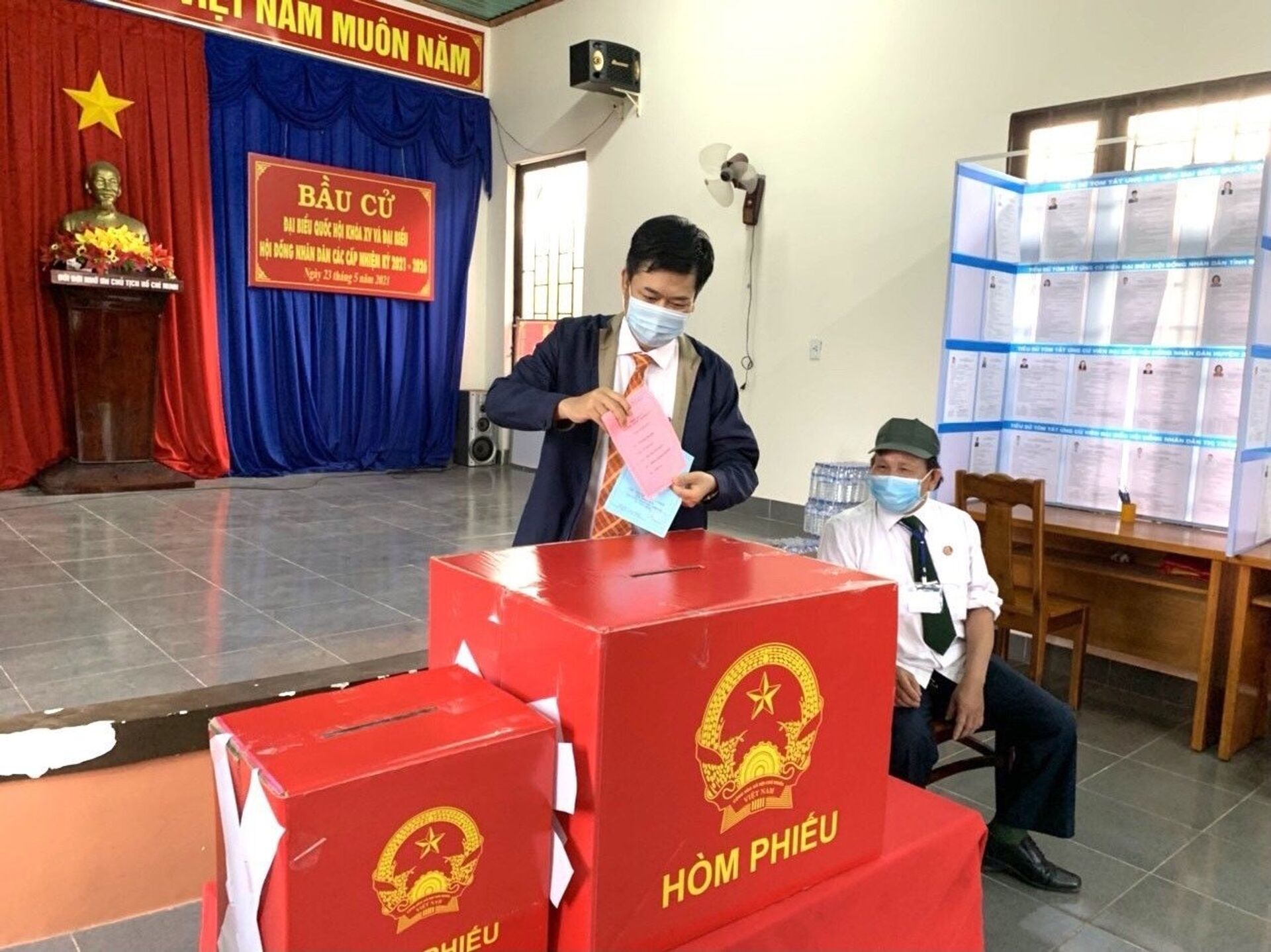 Bầu cử Việt Nam chứng minh tình đoàn kết của cường quốc kinh tế mới nổi châu Á - Sputnik Việt Nam, 1920, 24.05.2021