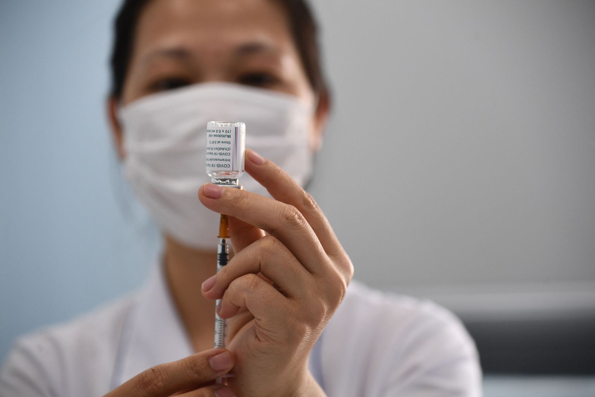 Phòng thương mại Mỹ kêu gọi Việt Nam rút ngắn hạn cách ly, cho tư nhân mua vaccine - Sputnik Việt Nam, 1920, 25.05.2021