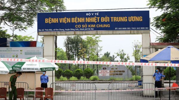 Cách ly y tế Bệnh viện Bệnh nhiệt đới Trung ương cơ sở 2 - Sputnik Việt Nam