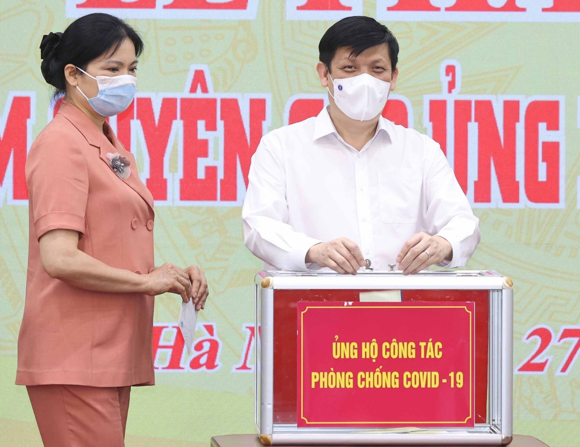 Việt Nam tìm ra hướng đi mới cho vấn đề nguồn cung vaccine Covid-19 - Sputnik Việt Nam, 1920, 28.05.2021