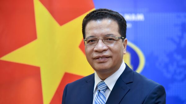 Thứ trưởng Bộ Ngoại giao Đặng Minh Khôi lên đường đảm nhận cương vị Đại sứ Nước CHXHCN Việt Nam tại Liên bang Nga nhiệm kỳ 2021 - 2024. - Sputnik Việt Nam
