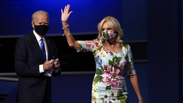 Tổng thống Mỹ Joe Biden với phu nhân Jill. - Sputnik Việt Nam