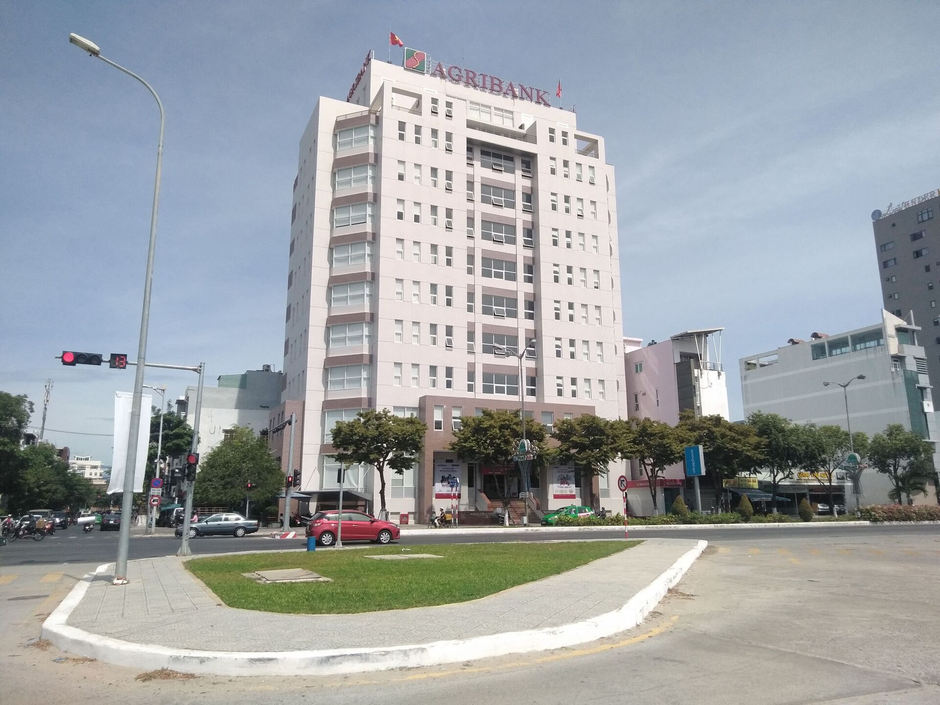 Tòa nhà văn phòng trung tâm Agribank. - Sputnik Việt Nam, 1920, 20.12.2023