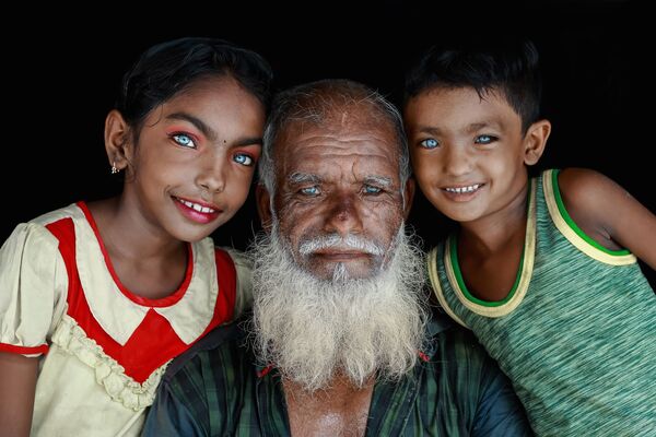 Tác phẩm Đôi mắt đẹp của nhiếp ảnh gia người Bangladesh Muhammad Amdad Hossain, lọt danh sách rút gọn cuộc thi ảnh mang tên Andrei Stenin ở hạng mục Chân dung. Nhân vật thời đại chúng ta, ảnh đơn - Sputnik Việt Nam