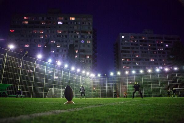 Tác phẩm của nhiếp ảnh gia Nga Christina Brazhnikova Mọi chuyện đều có thể xảy ra trên sân cỏ, lọt danh sách rút gọn cuộc thi ảnh mang tên Andrei Stenin ở hạng mục Thể thao, loạt ảnh
 - Sputnik Việt Nam