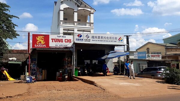  Lao động người nước ngoài tại dự án điện gió ở huyện Chư Prông, tỉnh Gia Lai. - Sputnik Việt Nam