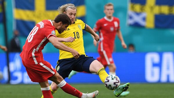 Trận đấu vòng bảng của Giải Vô địch Bóng đá châu Âu EURO 2020 giữa đội tuyển Ba Lan và đội tuyển Thụy Điển. - Sputnik Việt Nam