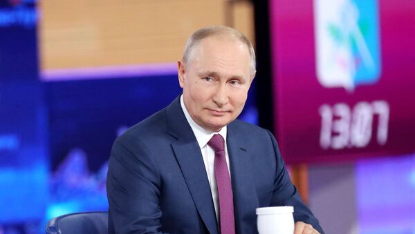 Giao lưu trực tuyến với Tổng thống Nga Vladimir Putin 2021 - Sputnik Việt Nam