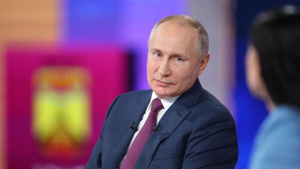 Giao lưu trực tuyến với Tổng thống Nga Vladimir Putin 2021. - Sputnik Việt Nam
