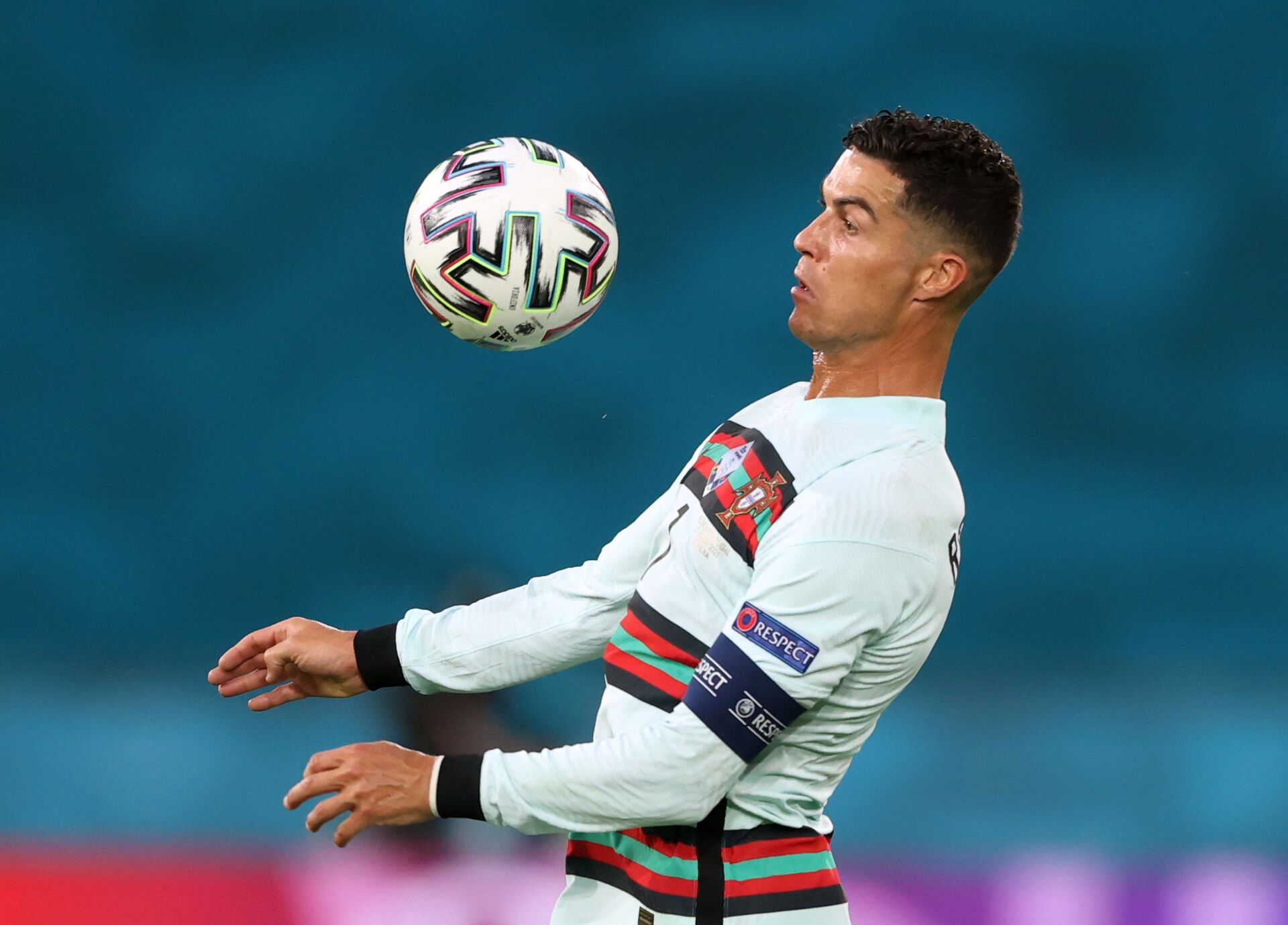 Cristiano Ronaldo tại trận Bỉ-Bồ Đào Nha, giải Euro 2020 - Sputnik Việt Nam, 1920, 05.10.2021