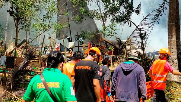 Hiện trường vụ tai nạn máy bay C-130 của Không quân Philippines - Sputnik Việt Nam