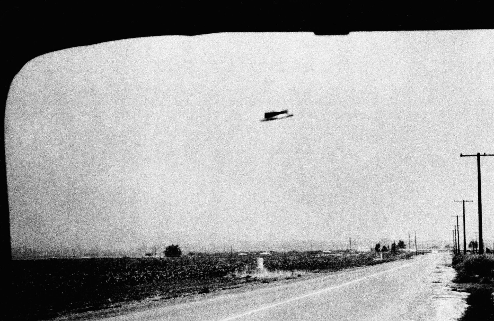 «Hàng trăm video với đĩa bay»: Các nhà quân sự Mỹ khiến giới UFO học bối rối - Sputnik Việt Nam, 1920, 17.07.2021