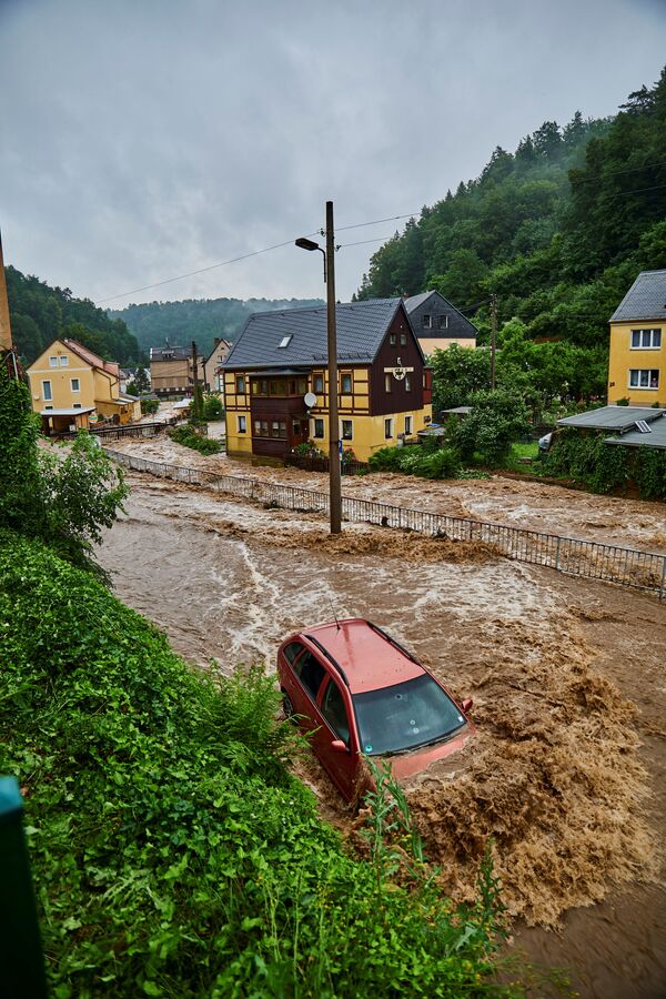 Lũ lụt ở Saxon Thụy Sĩ - Sputnik Việt Nam