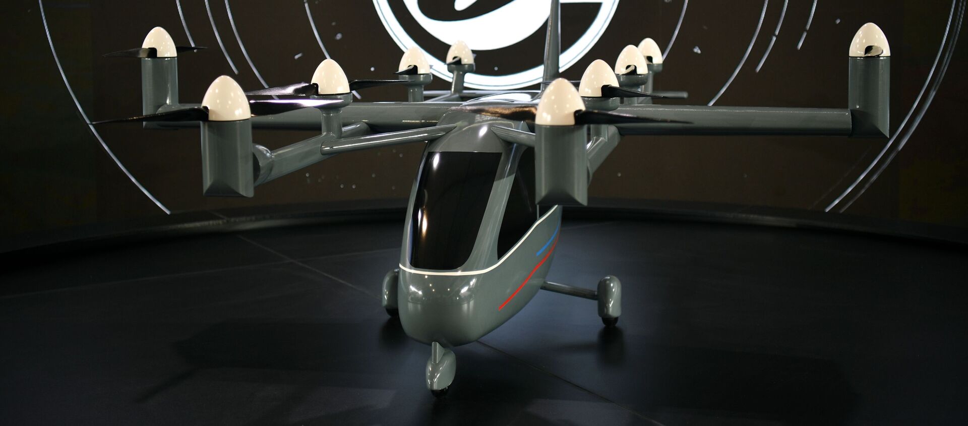 Mô hình máy bay vận tải-chở khách không người lái được giới thiệu tại Hội chợ MAKS-2021 - Sputnik Việt Nam, 1920, 20.07.2021