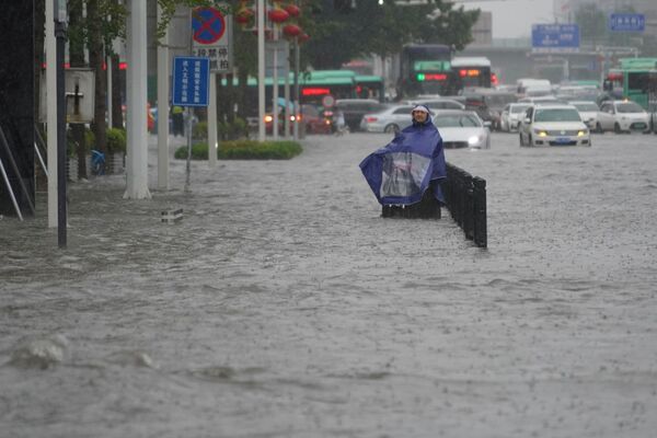 Ngập lụt ở Trịnh Châu, tỉnh Hà Nam, Trung Quốc - Sputnik Việt Nam