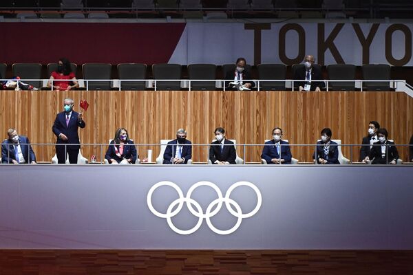 Các thành viên IOC tại lễ khai mạc Thế vận hội Olympic 2020 ở Tokyo - Sputnik Việt Nam