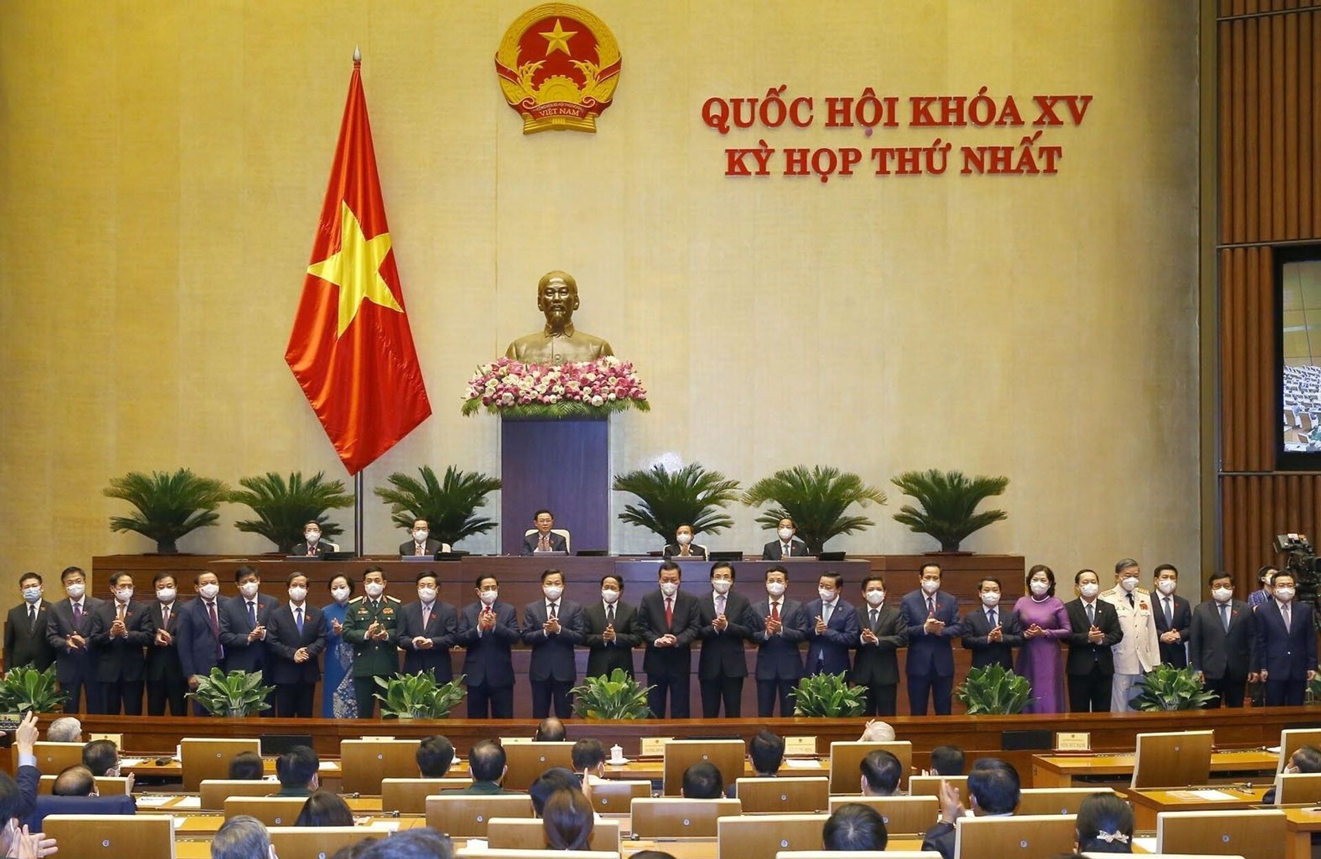 Quốc hội Việt Nam cho phép ông Phạm Minh Chính ‘quyết định giải pháp cấp bách’ - Sputnik Việt Nam, 1920, 28.07.2021