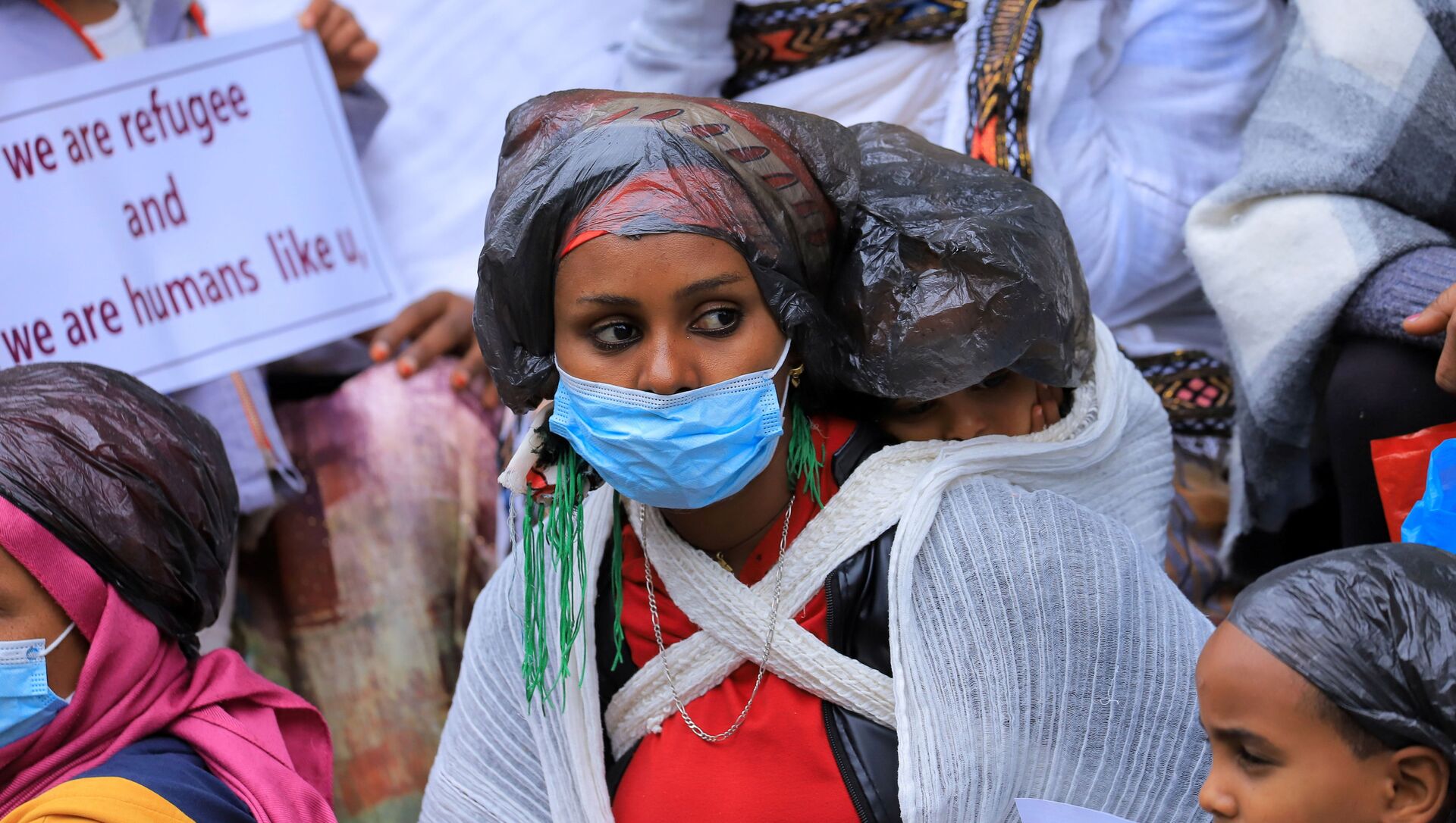 Người tị nạn Eritrean biểu tình trước văn phòng UNHCR ở Addis Ababa, Ethiopia - Sputnik Việt Nam, 1920, 08.09.2021