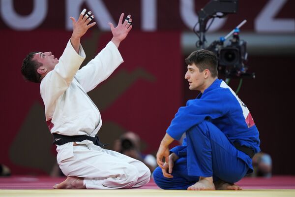 Judoka Lasha Bekauri ăn mừng chiến thắng trong cuộc thi cuối cùng tại Thế vận hội mùa hè XXXII - Sputnik Việt Nam