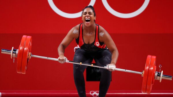 Vận động viên cử tạ Canada Christelle Ngarlem tại Thế vận hội Olympic ở Tokyo - Sputnik Việt Nam