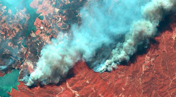 Hình ảnh vệ tinh đám cháy rừng ở Thổ Nhĩ Kỳ - Sputnik Việt Nam