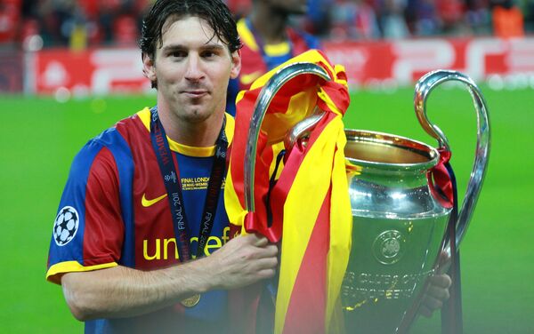 Lionel Messi sau khi giành chiến thắng trong trận chung kết UEFA Champions League 2010/11 giữa Barcelona và Manchester United - Sputnik Việt Nam