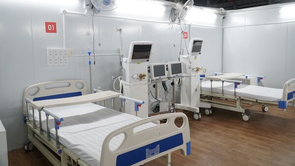 Giường bệnh, trang thiết bị y tế tại trung tâm - Sputnik Việt Nam