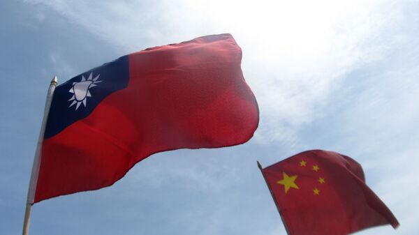 Cờ của Đài Loan và Trung Quốc - Sputnik Việt Nam
