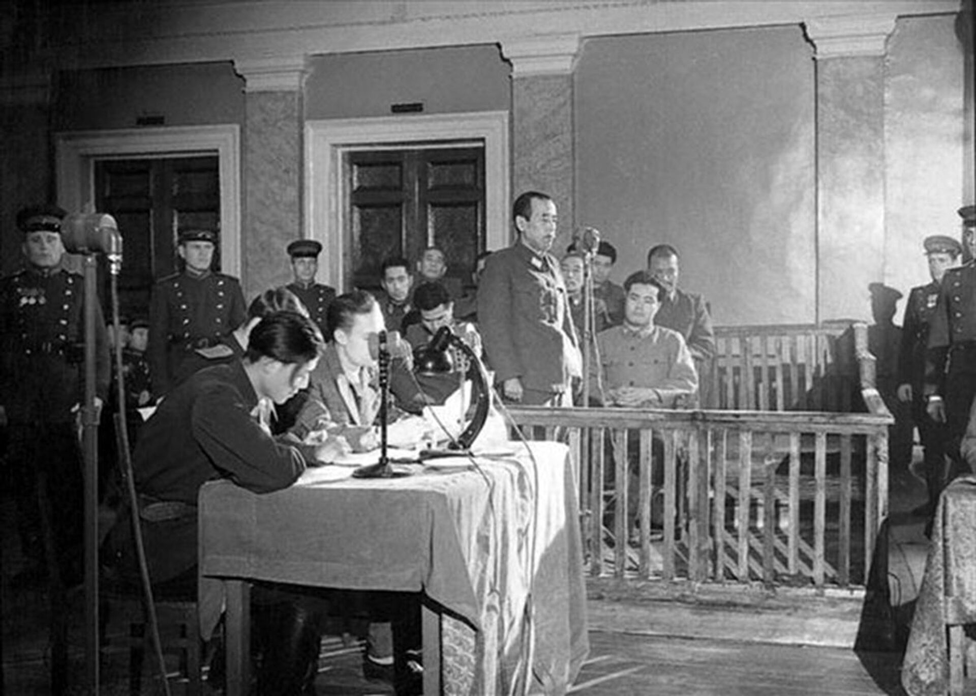 Otozo Yamada tại phiên tòa, Khabarovsk, 1949 - Sputnik Việt Nam, 1920, 05.10.2021