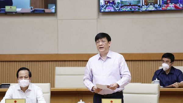 Bộ trưởng Bộ Y tế Nguyễn Thanh Long báo cáo kết quả công tác thực hiện Chỉ thị số 16 tại các tỉnh, thành phố. - Sputnik Việt Nam