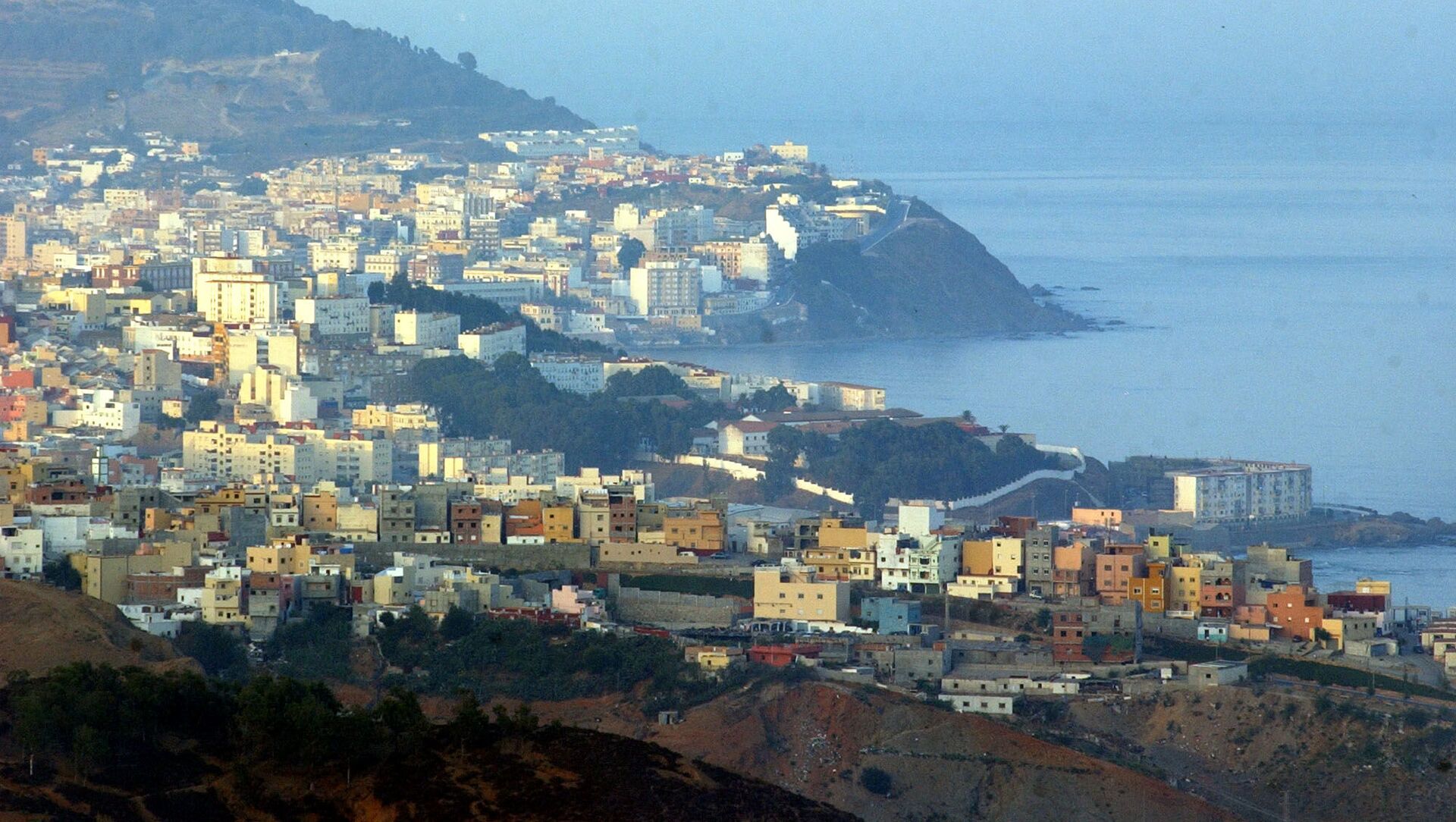Ceuta, một thành phố tự trị nằm bên bờ biển Bắc Phi, thuộc chủ quyền Tây Ban Nha - Sputnik Việt Nam, 1920, 20.08.2021