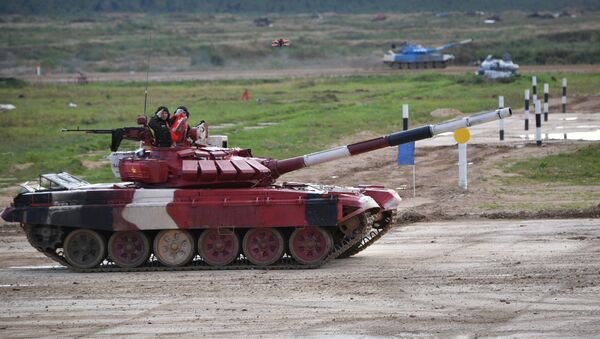Xe tăng của Quân đội Nhân dân Việt Nam trên đường đua Tank Biathlon - Sputnik Việt Nam