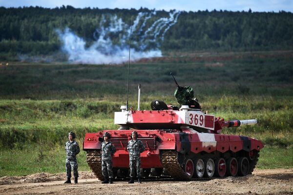 Đội xe tăng Trung Quốc trong cuộc thi «Tank Biathlon-2021» - Sputnik Việt Nam