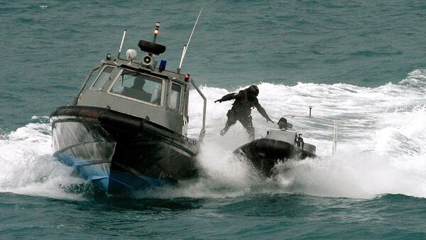 Nhân viên lực lượng bảo vệ bờ biển Singapore - Sputnik Việt Nam